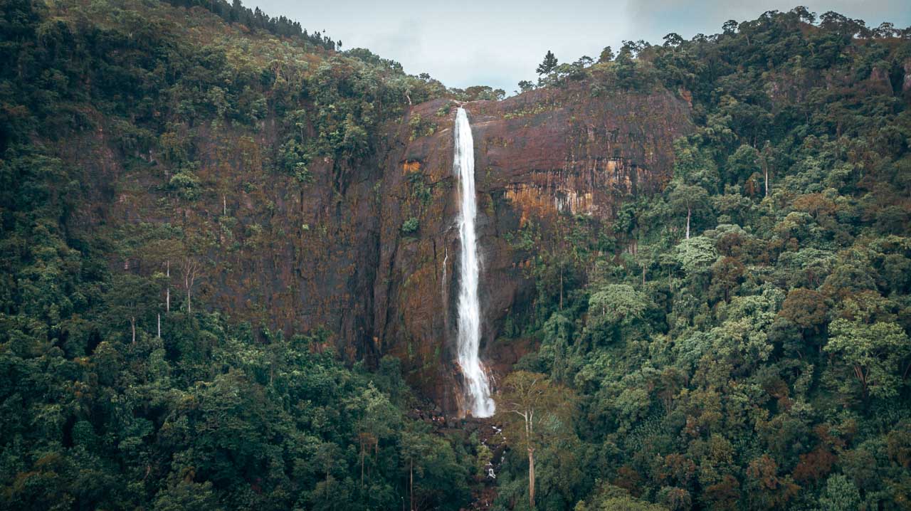 Things to do in Sri Lanka - Diyaluma Falls
