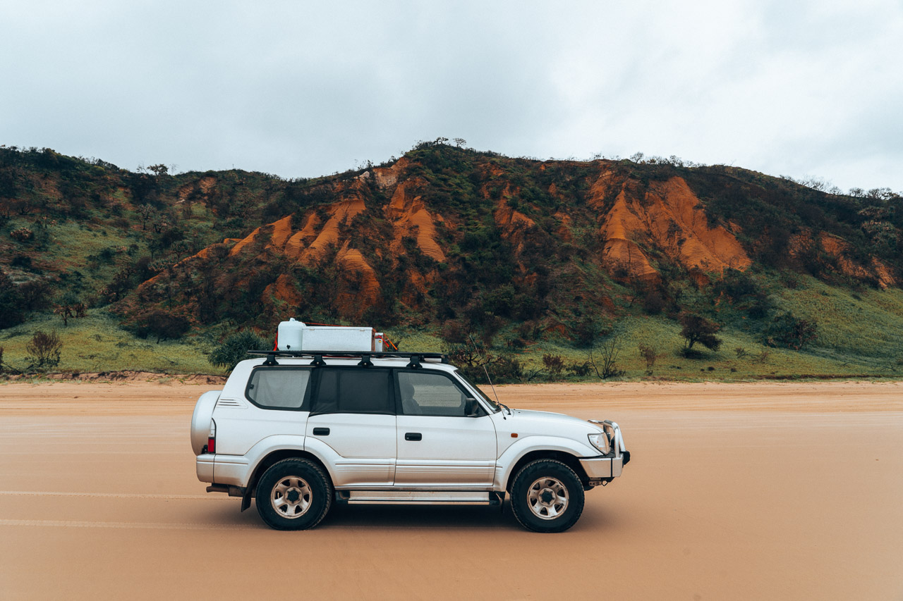 Red Canyon - 4WD on Fraser Island - Adventure in Australia