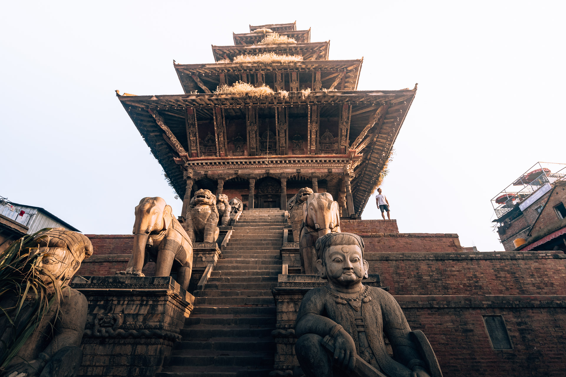 TRAVEL TIPS FOR NEPAL - THINGS YOU NEED TO KNOW